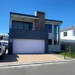 Sea Breeze Cottage
