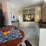 Sea Breeze Cottage