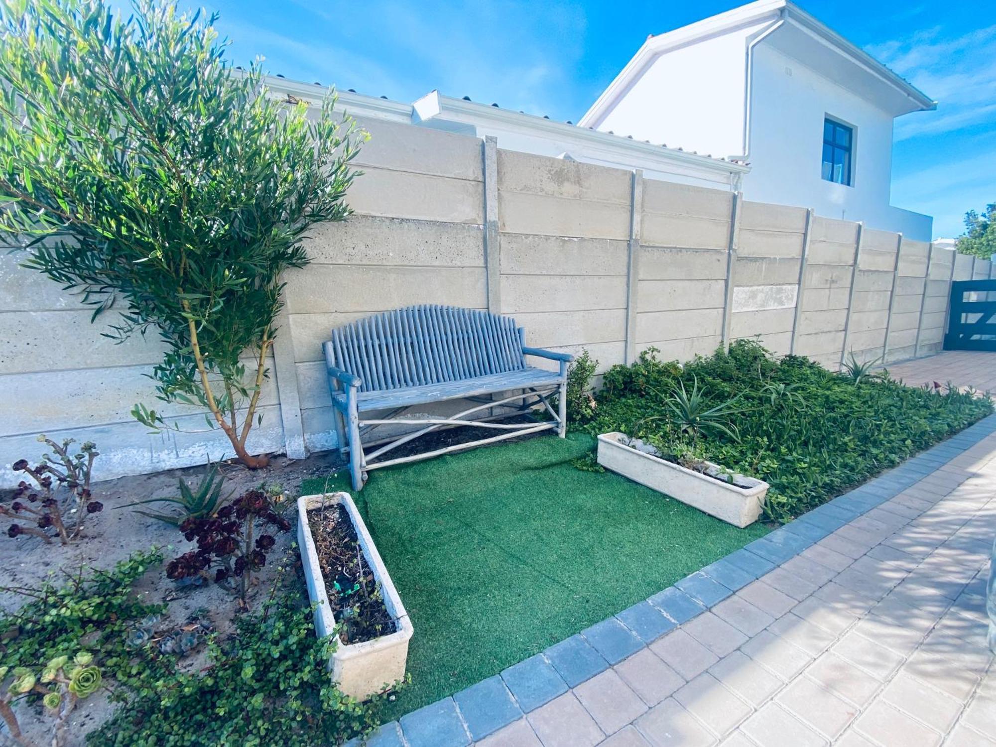 Guest house Sea Breeze Cape Town