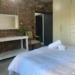 Sea Breeze Cottage